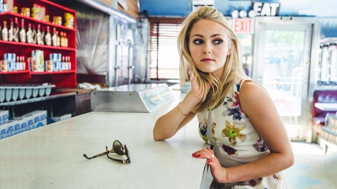 2025年现在开发php项目选择lar***el框架好还是thinkphp框架好？